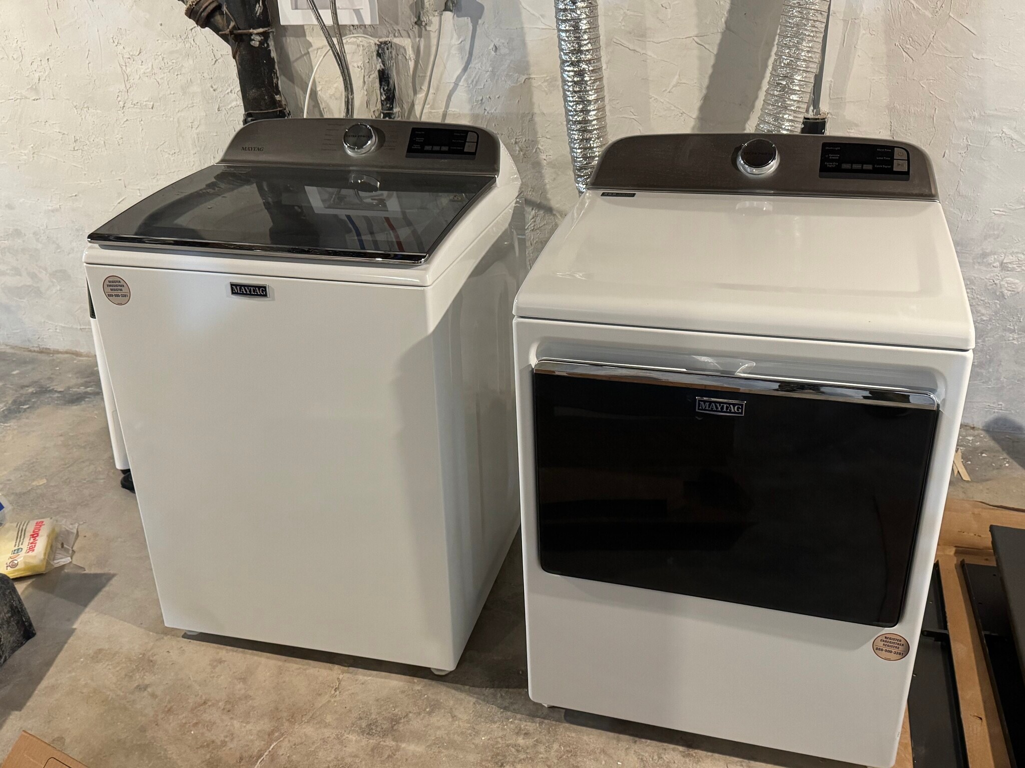 Building Photo - 3525 Mitchell Ave