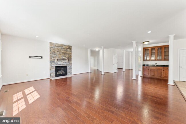 Building Photo - 22411 Conservancy Drive