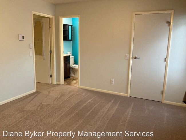 Building Photo - 3 br, 2.5 bath House - 7782 Boundary Avenue