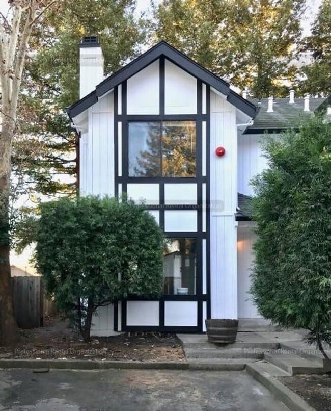 Building Photo - "Coming Soon"----This one will go Fast......don't wait!