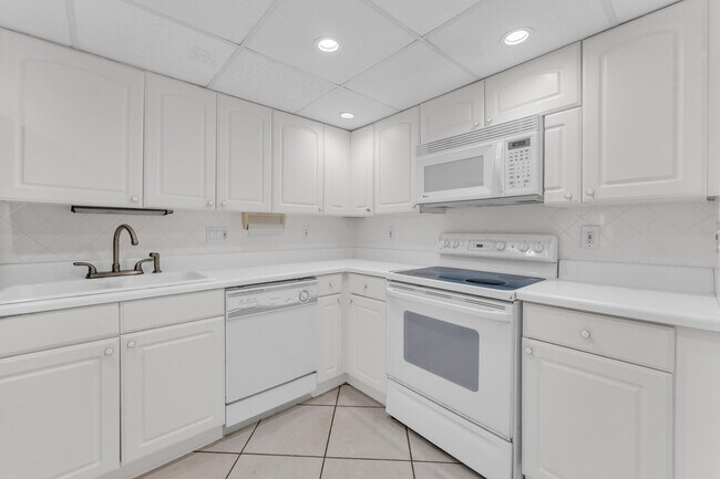 Building Photo - 1401 S Federal Hwy