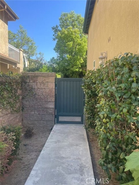Building Photo - 5251 Renoir Ln