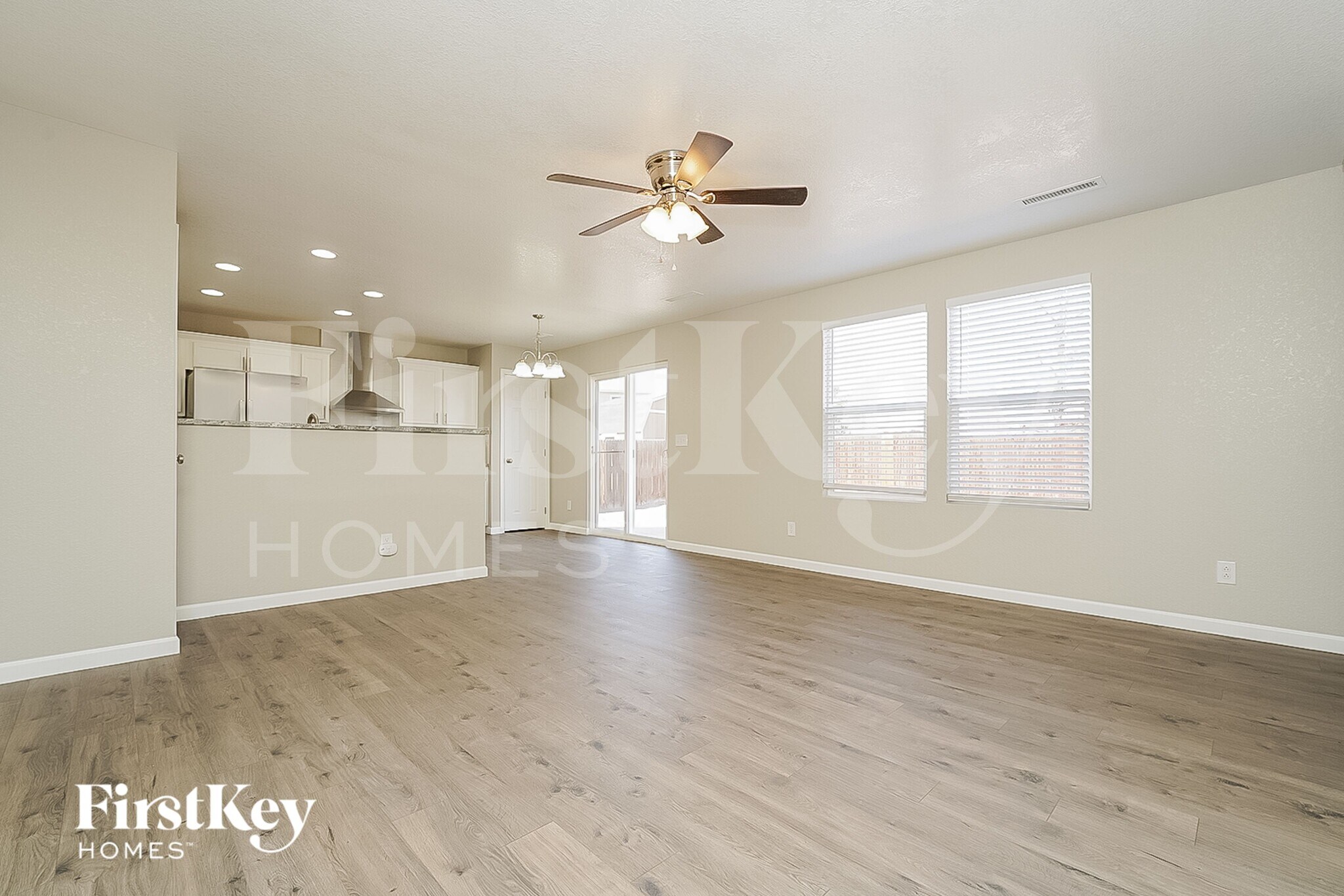 Building Photo - 61 Meadowlark Cir