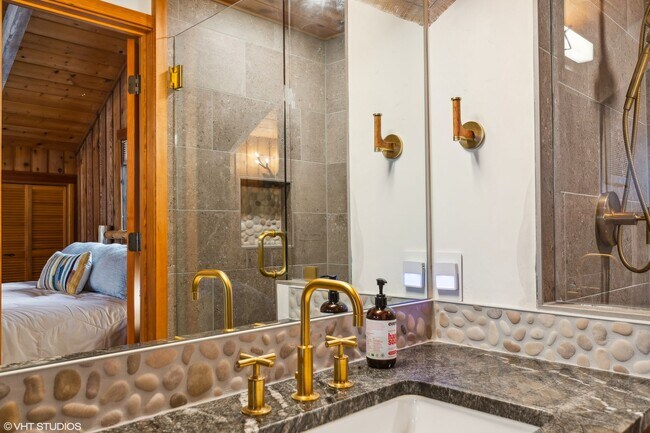 Building Photo - Lion Mountain Two Bedroom with Whitefish Lake Views