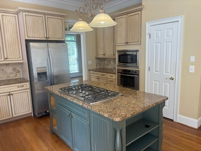 Building Photo - 43 Crooked Creek Ln