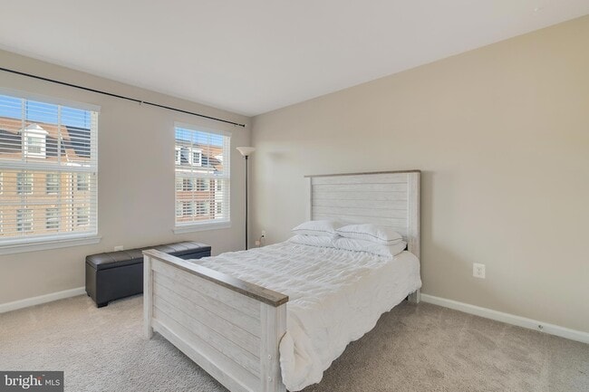 Building Photo - 4236 Winding Waters Terrace