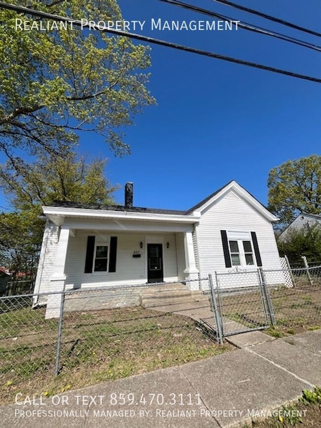 Building Photo - 307 N. Central-