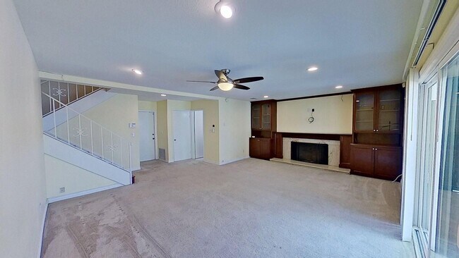 Building Photo - 1825 Celeste Ln