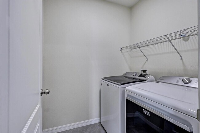 Building Photo - 1466 Mary Belle Ave