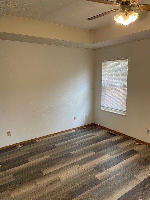 Building Photo - 3360 S Parkmont Ct