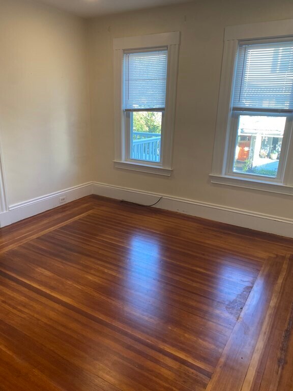 Building Photo - 20 Rhode Island Ave