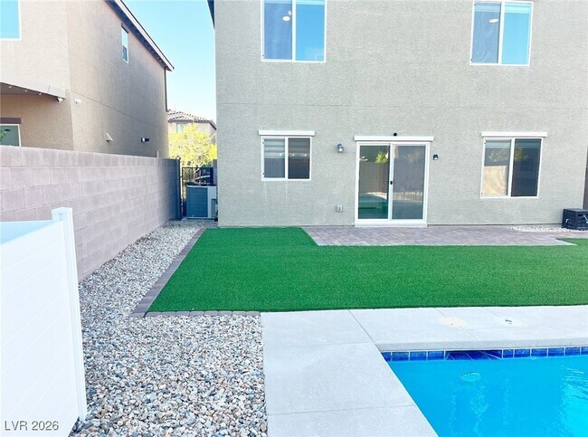 Building Photo - 4461 Lantern Point Ave