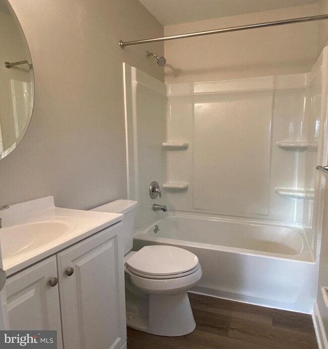 Building Photo - 4001 Brandywine Ct