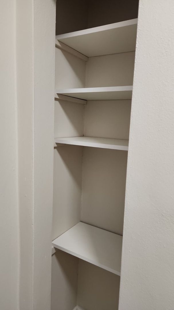 Building Photo - 1104 State St