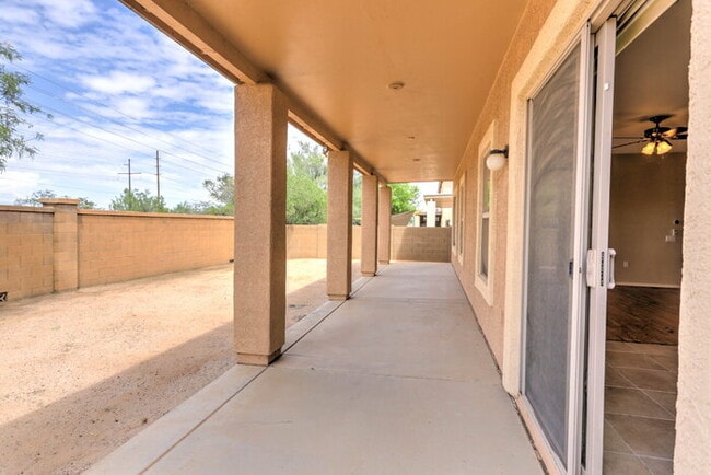 Building Photo - Rancho Sahuarita 5-Bed with 3.5 Baths 3187 Sq Ft