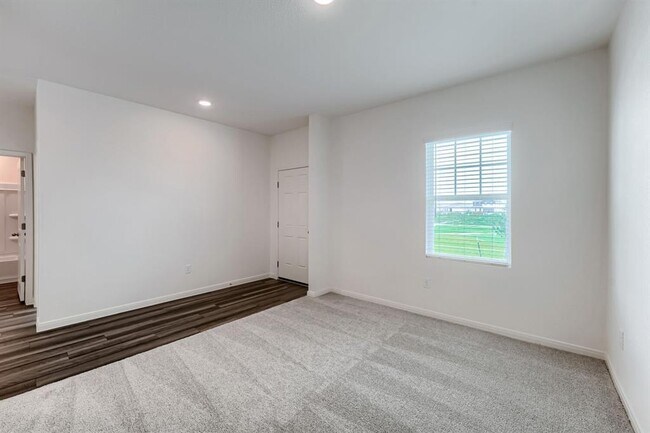 Building Photo - 124 Mullen Wy