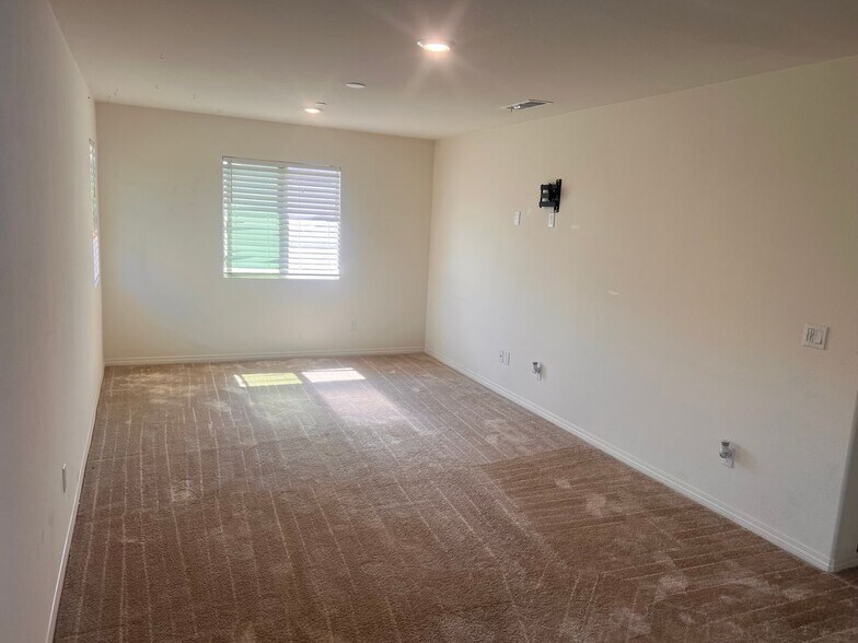 Building Photo - 29318 Morro Dr