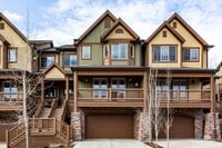 Building Photo - Furnished Townhome in Jeremy Ranch