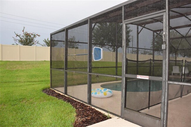 Building Photo - 1214 Solana Cir