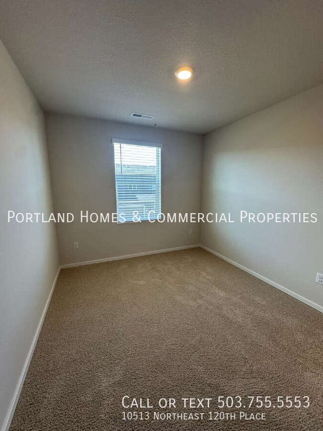 Building Photo - 10513 NE 120th Pl