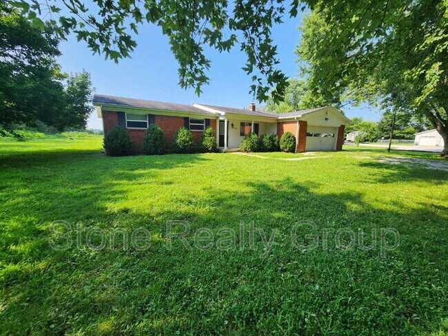 Primary Photo - 2401 E Harlan Dr