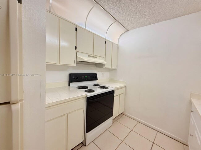Building Photo - 8260 SW 210th St