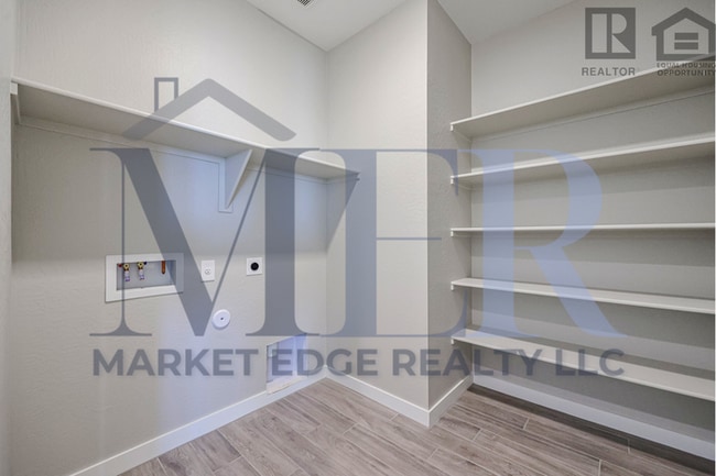 Building Photo - 3bed/2bath Home in North Scottsdale! $199 ...