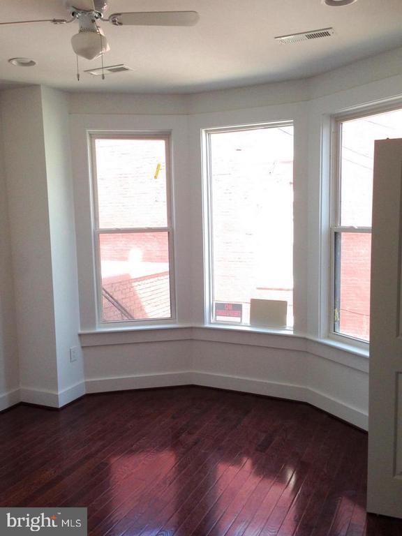 Building Photo - 3211 Georgia Ave NW