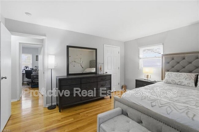 Building Photo - 4 Tillerson Dr