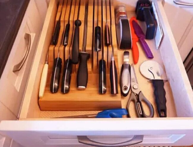 Building Photo - 116 E 22nd St