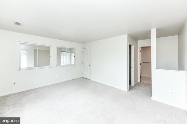 Building Photo - 9804 Bolton Village Ct