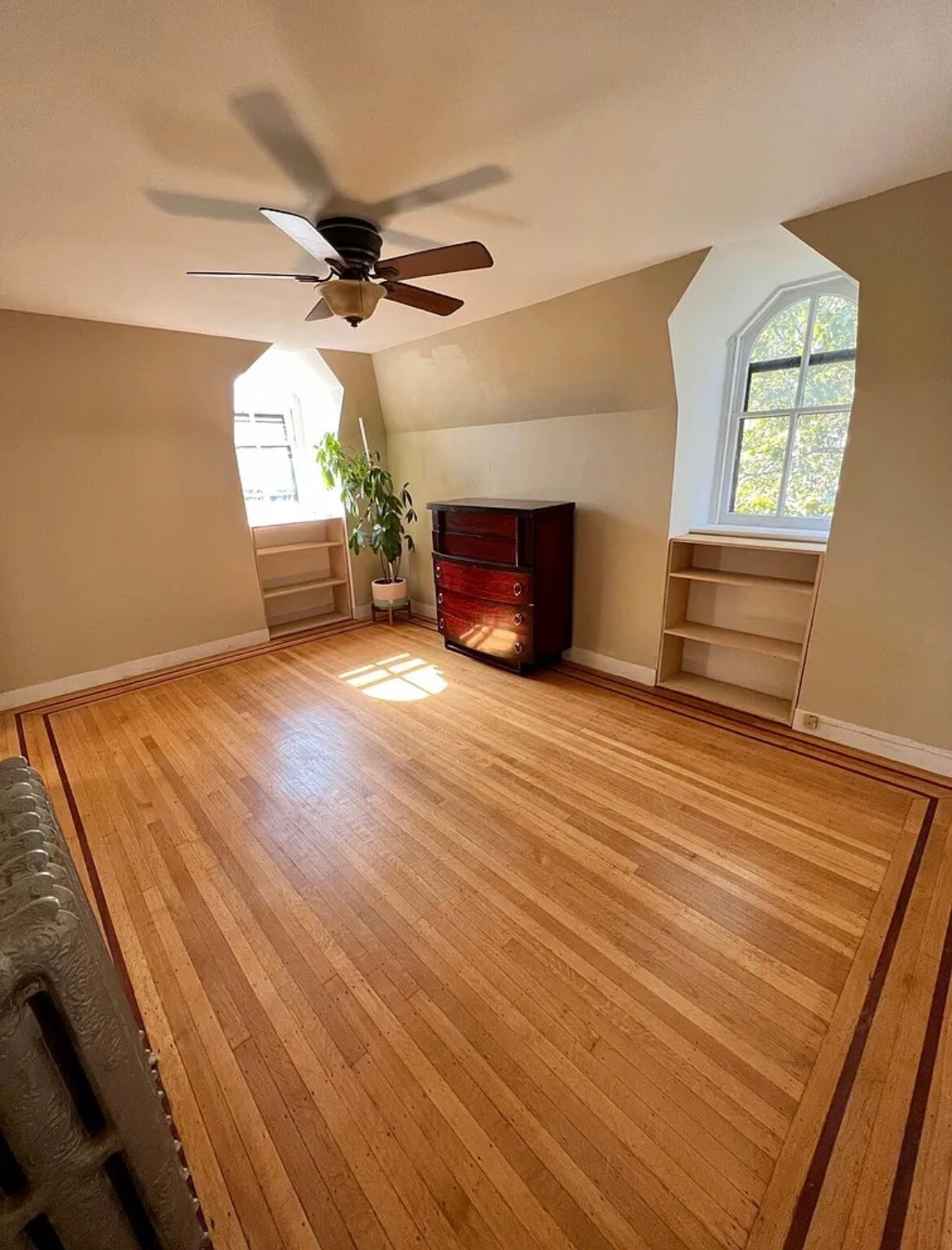 Building Photo - 222 Montgomery St