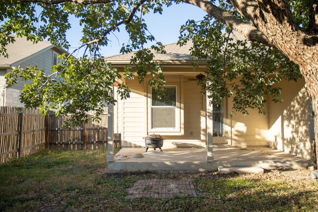 Back Patio - 2808 Granite Cove