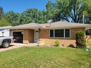 Building Photo - Single Family Home in Fridley - VIDEO TOUR...