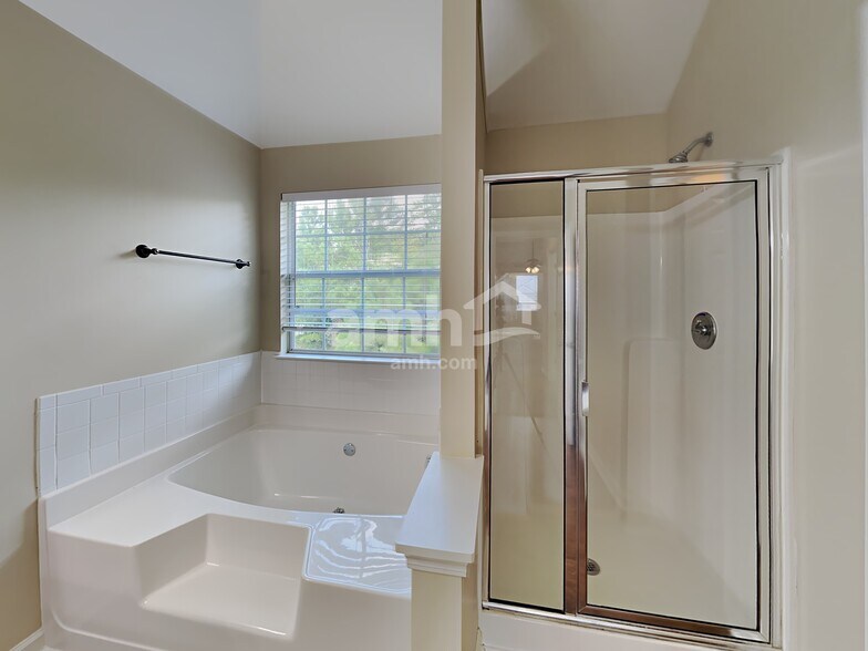 Building Photo - 2934 Gayle Manor Ln