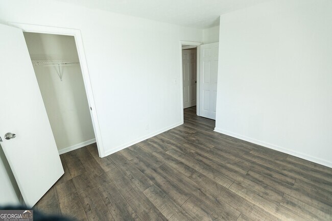 Building Photo - 2761 Rockdale Dr