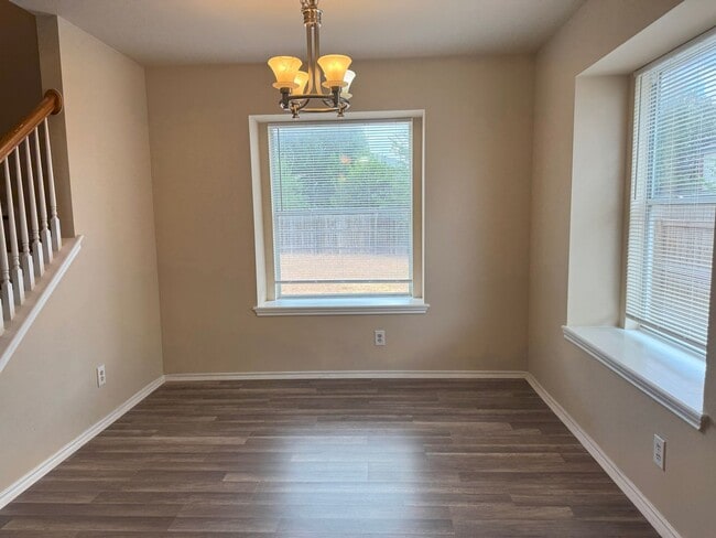 Building Photo - 9061 Clearwood Pth