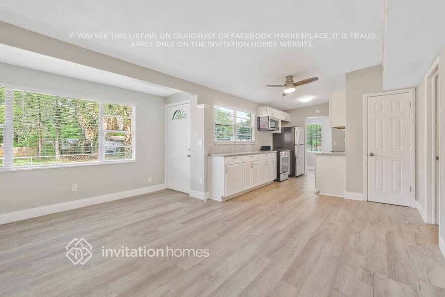 Building Photo - 2306 Firestone Rd