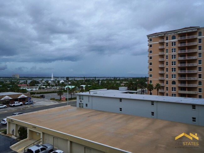 Building Photo - 3255 S Atlantic Ave