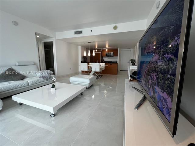Building Photo - 50 Biscayne Blvd