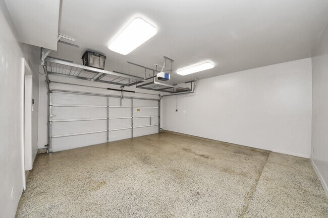 Building Photo - 5319 Avenue J