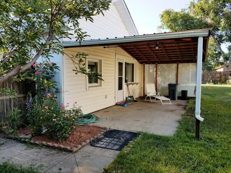 Building Photo - 3029 Grandview St