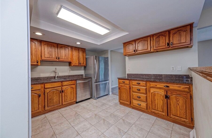 Building Photo - 1342 Quail Run Cir