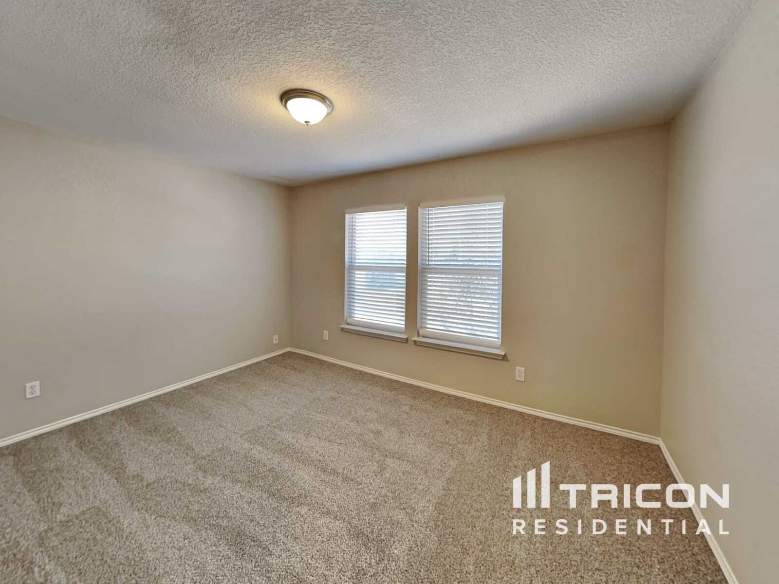Building Photo - 7814 Cortland Oak
