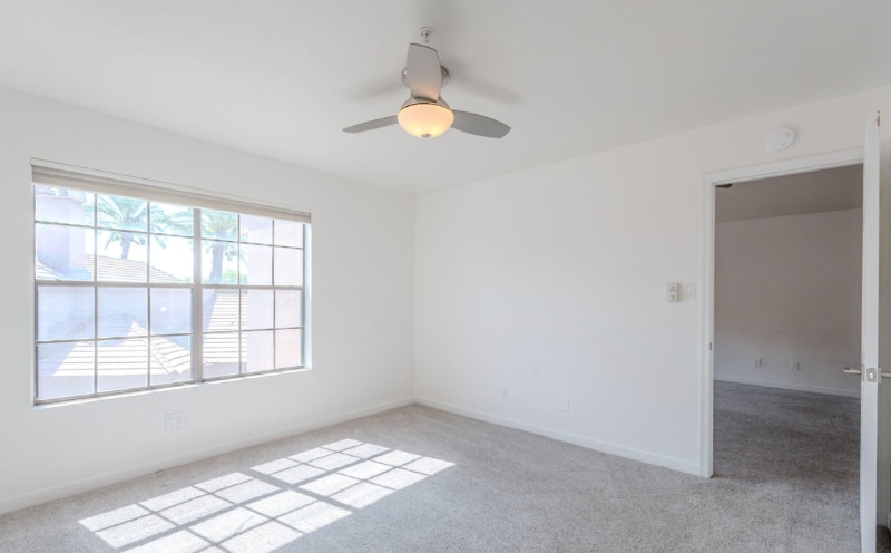 Building Photo - 5950 N 78th St