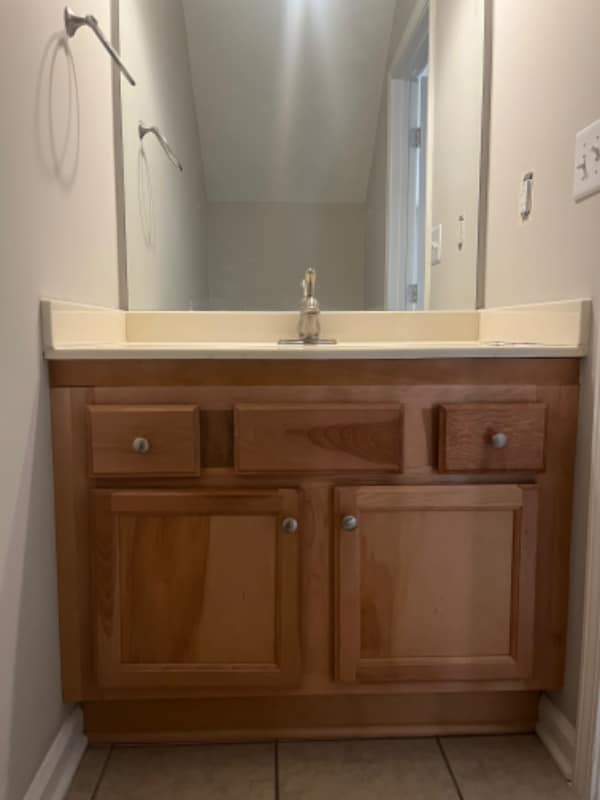 Building Photo - 138 Cambridge Dr