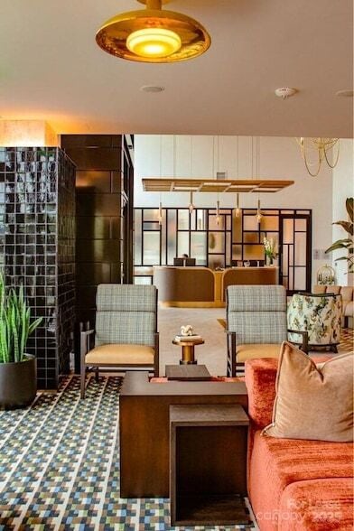 Building Photo - 14020 Stream Wy