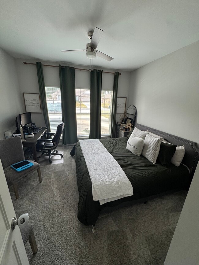 Building Photo - 12264 Lone Eagle Dr