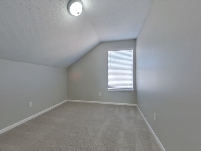 Building Photo - 3126 Kelling St