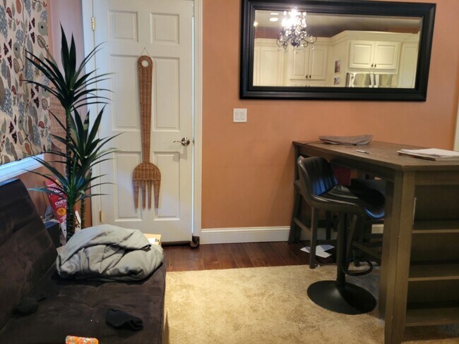 Building Photo - 20 Symonds St